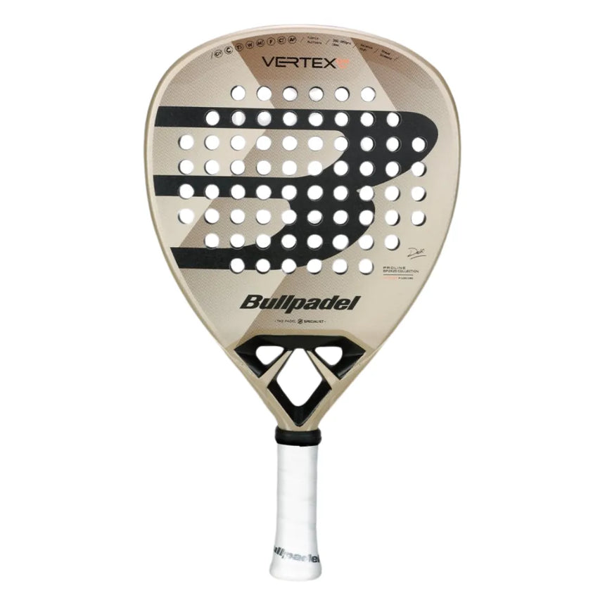 The BULLPADEL VERTEX 04 WOMAN 2025 DELFI BREA from BullPadel features a beige and black design with a white grip, ideal for expert players. It includes BullPadel-Lab technologies, a circular hole pattern, and a textured surface.
