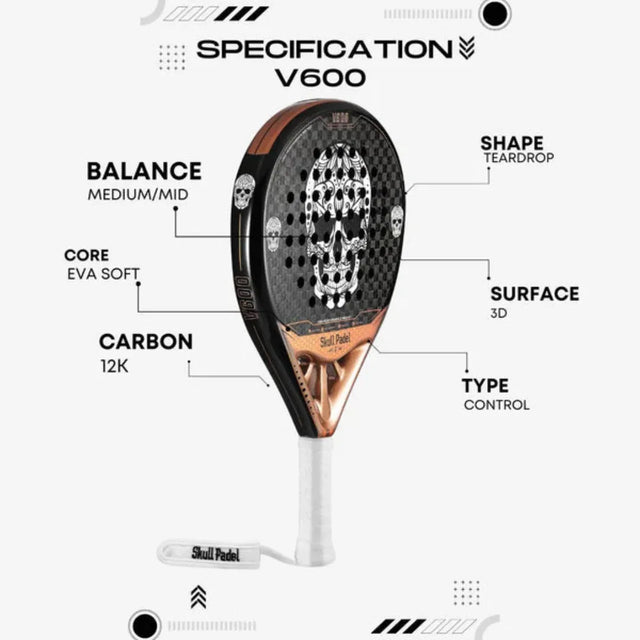 The SKULL PADEL V600 - 12K COPPER SKULL (LIKE NEW) by Skull Padel is ideal for intermediate players, featuring a teardrop shape, medium balance, EVA soft core, and 3D surface with 12K carbon fiber. Its bold skull graphics offer ultimate control and style on the court.